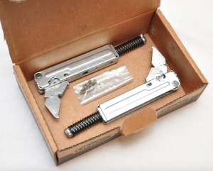 Комплект петель UNOX CR1025A0 в компании ШефСтор