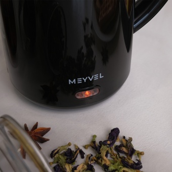 Чайник Meyvel MKE-01T Black 9