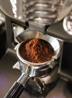 Кофемолка Victoria Arduino Mythos 2 with variable speed White 220 (5)