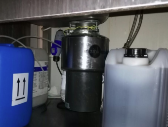 Установка КОММЕРЧЕСКИЙ ИЗМЕЛЬЧИТЕЛЬ ПИЩЕВЫХ ОТХОДОВ INSINKERATOR LC-50-13 в Шефстор (www.chefstore.ru1