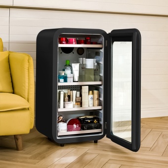 Холодильник для косметических средств и напитков Meyvel MD71 Black 6
