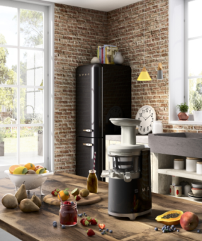 Соковыжималка шнековая Smeg SJF01BLEU в ШефСтор (chefstore.ru) 3