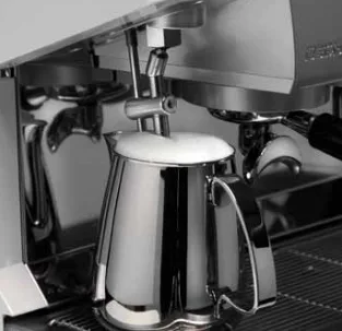 Кофемашина-автомат Nuova Simonelli Appia II V 1Gr black+Autosteam в ШефСтор (chefstore.ru) 3